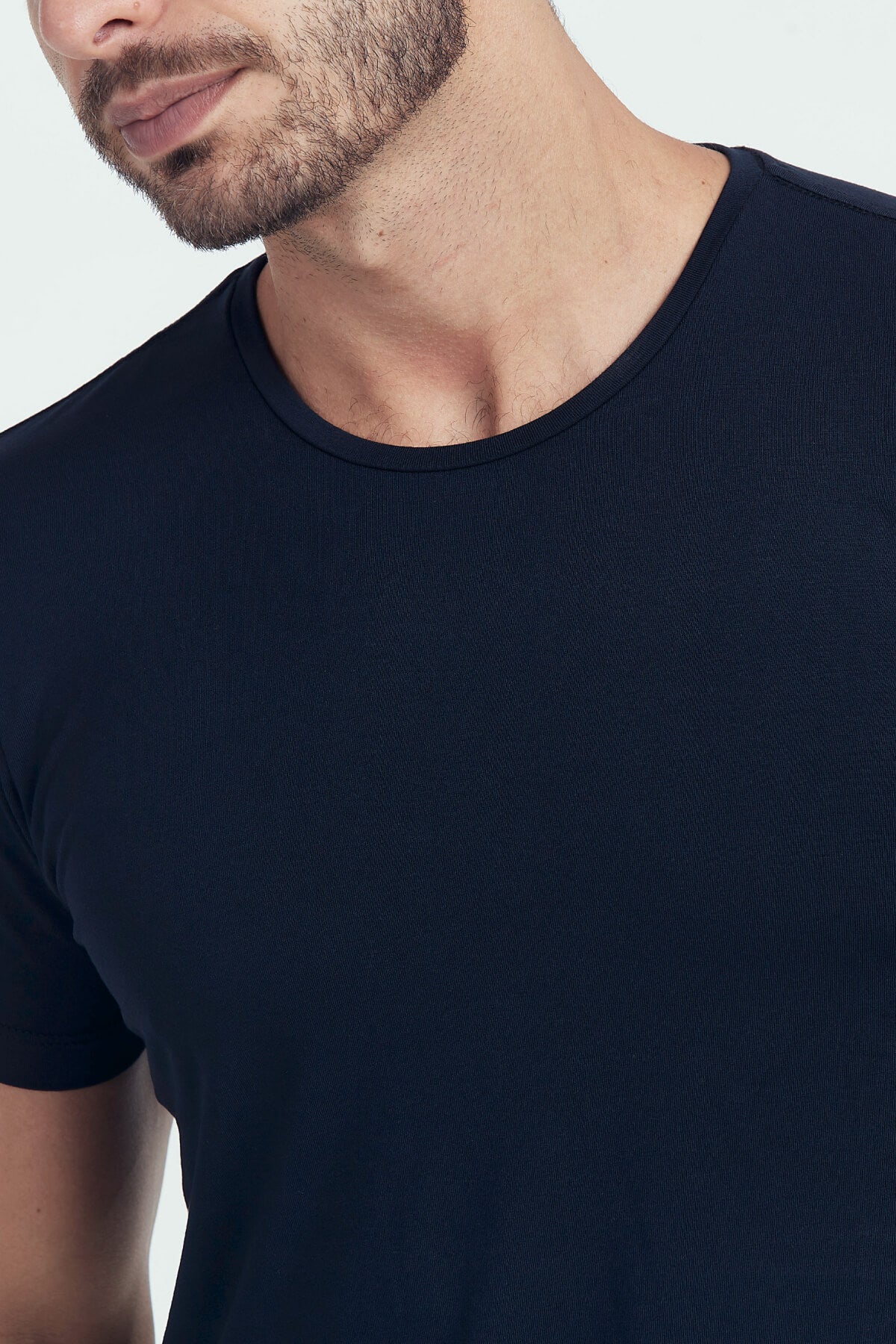 Camiseta de TecModal para hombres – Ultra suave, elástica y cómoda para el día a día