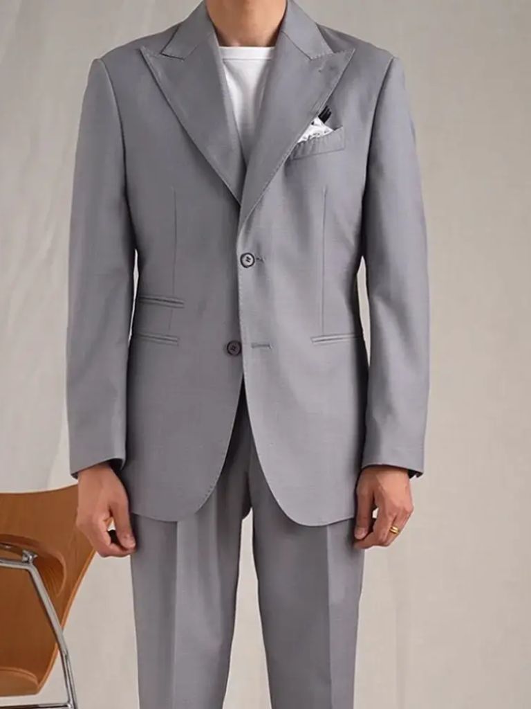 Blazers Minimalistas para Negocios