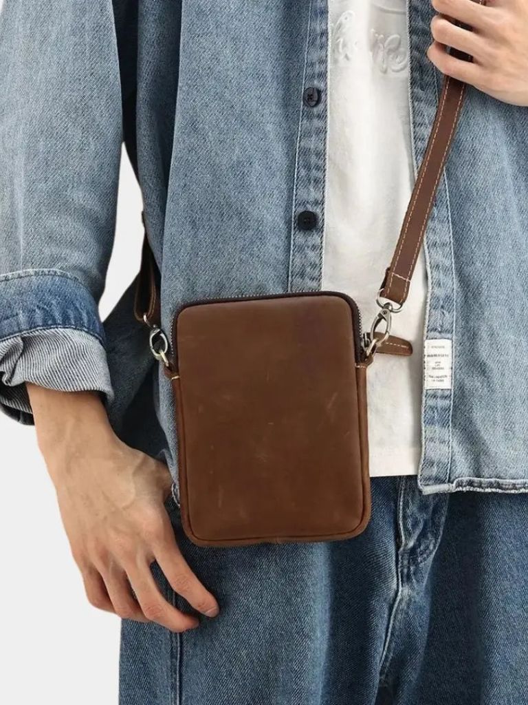 Minimalist Crossbody Leather Bag