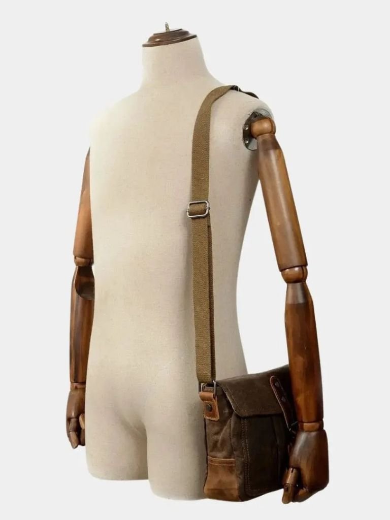 Balmoral Courier Transversal Bag