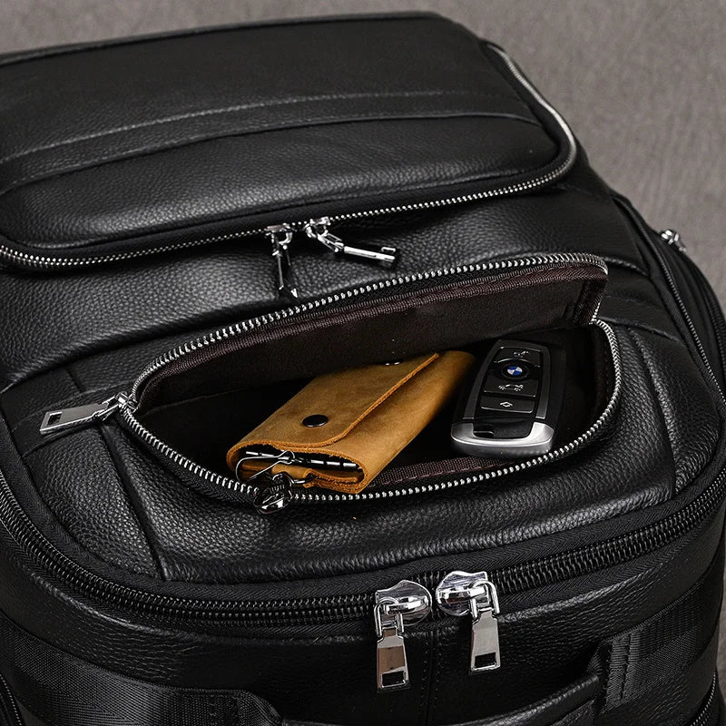 Mochila Tecnológica Obsidiana de Marzo