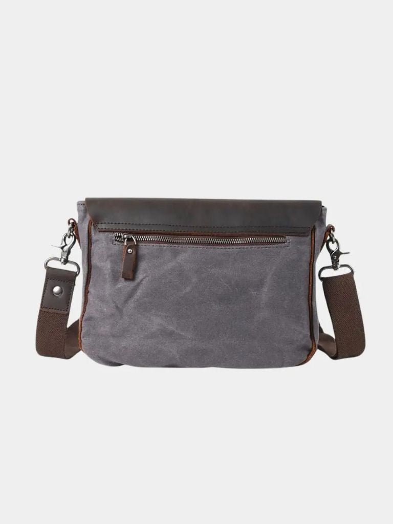 Windsor Messenger Shoulder Bag